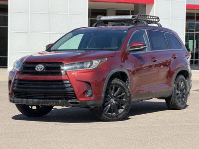 2019 Toyota Highlander SE