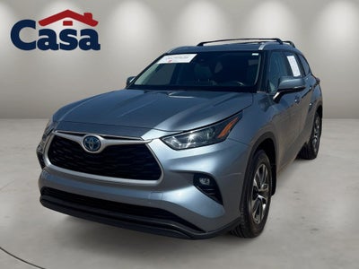 2024 Toyota Highlander Hybrid XLE