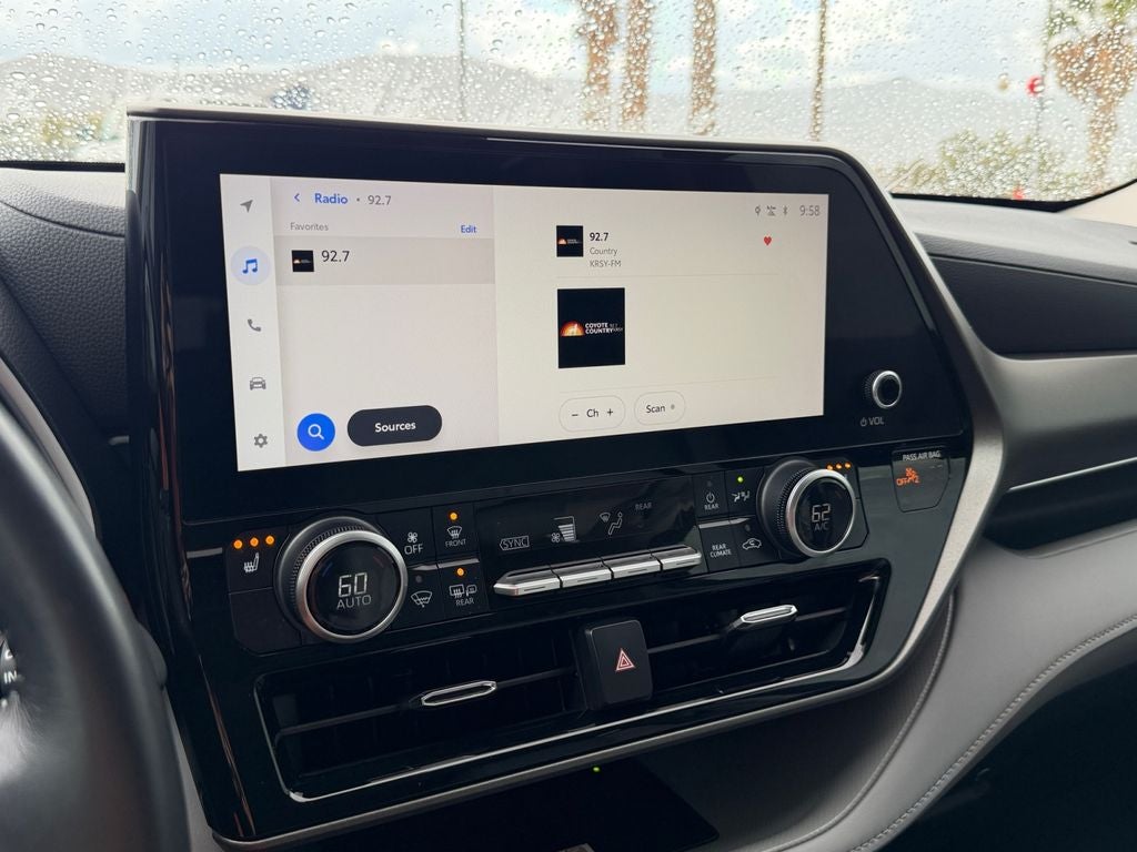 2024 Toyota Highlander XLE