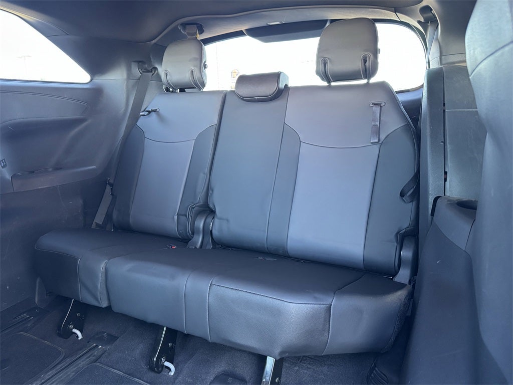 2022 Toyota Sienna XSE 7 Passenger