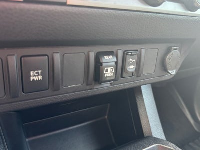 2019 Toyota Tacoma SR5 V6