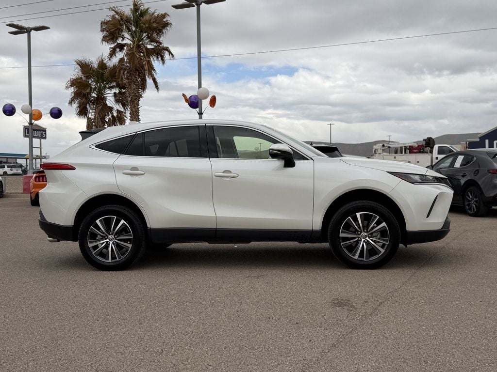 2022 Toyota Venza LE