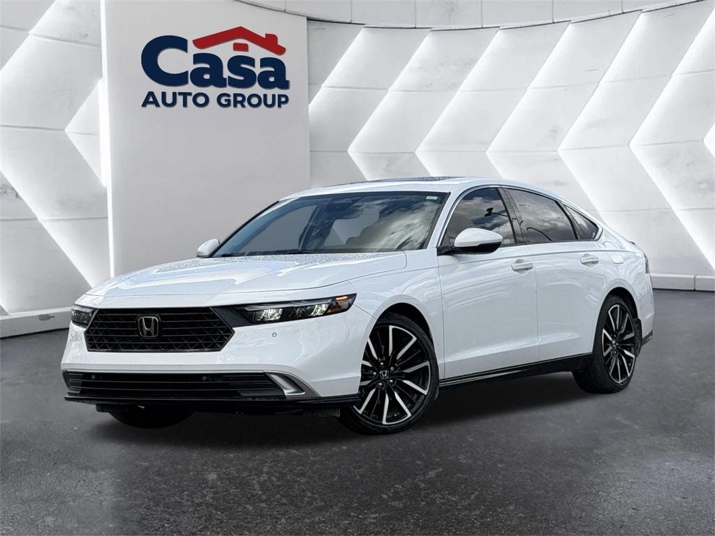 2024 Honda Accord Hybrid Touring's photo