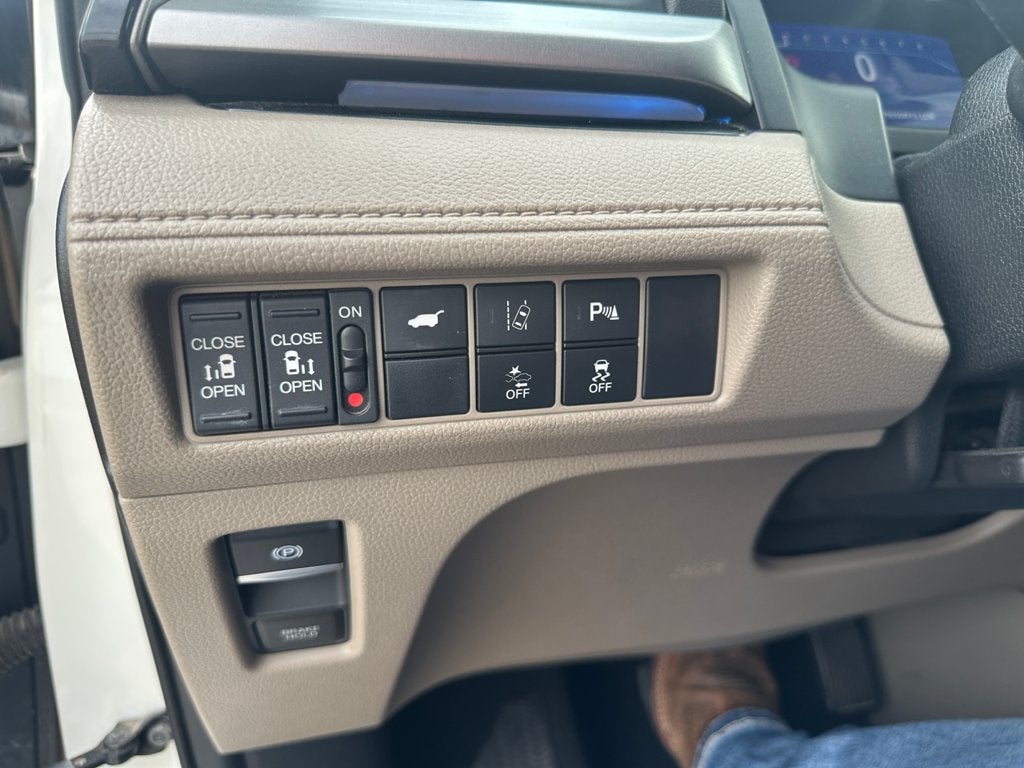 2018 Honda Odyssey Elite - Photo 21