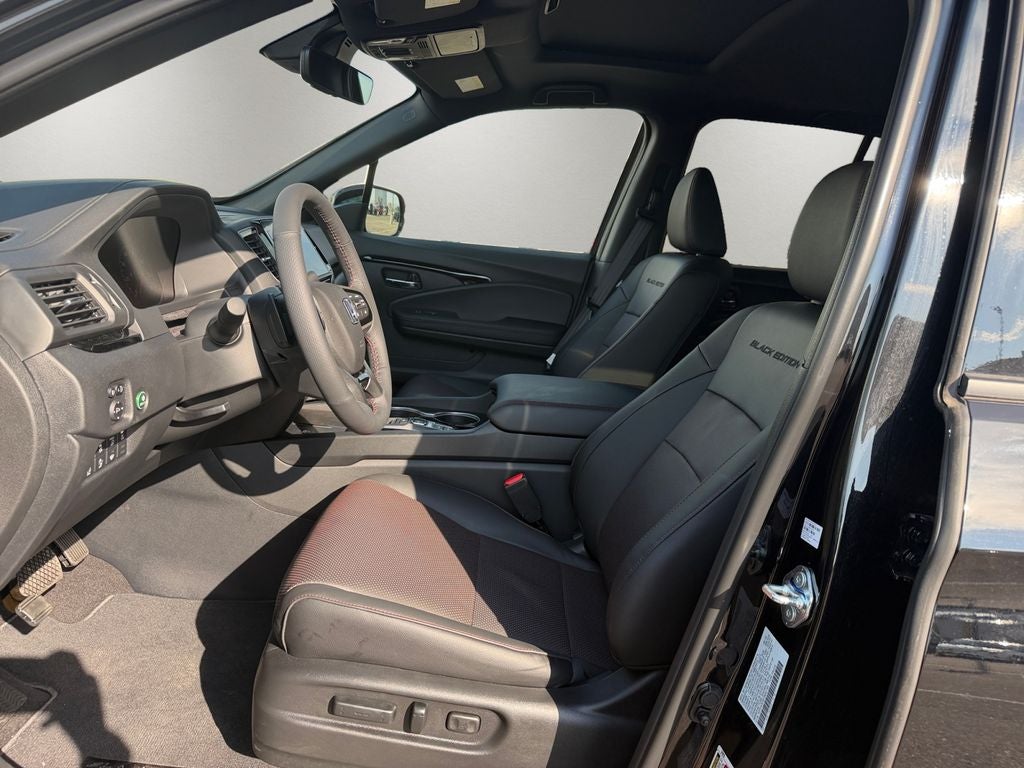 2026 Honda Ridgeline Black Edition - Photo 8