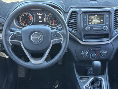 2016 Jeep Cherokee Sport