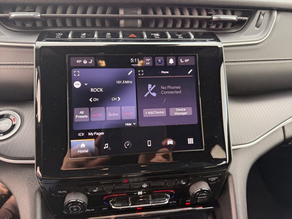 2025 Jeep Grand Cherokee Laredo X 4x2