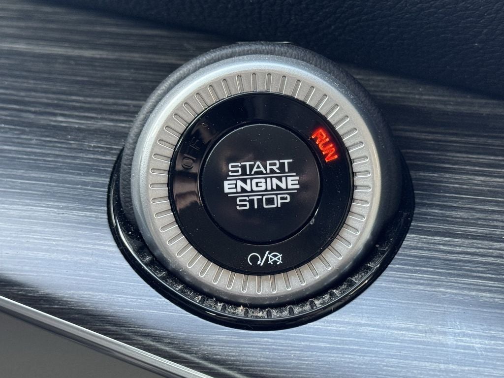 2024 Jeep Wagoneer L Series II 4x2