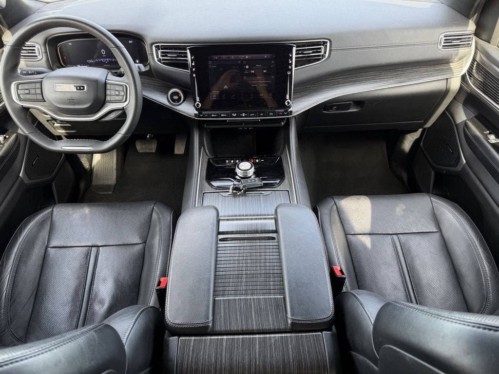 2024 Jeep Wagoneer Series II 4x2