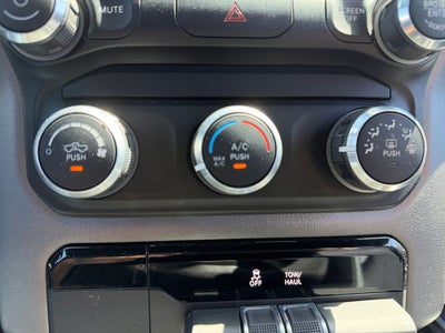 2022 RAM 1500 Lone Star Crew Cab 4x2 5'7' Box