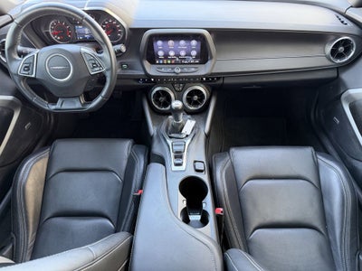 2023 Chevrolet Camaro RWD Coupe 2LT