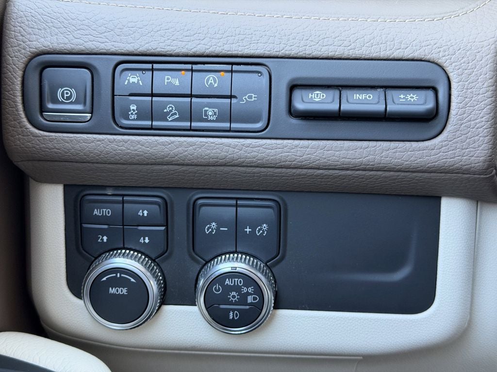 2022 GMC Yukon 4WD Denali