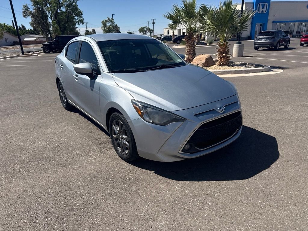 2019 Toyota Yaris Sedan LE