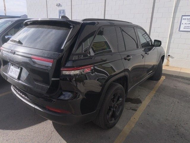 2023 Jeep Grand Cherokee Altitude