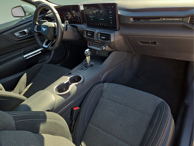 2025 Ford Mustang EcoBoost