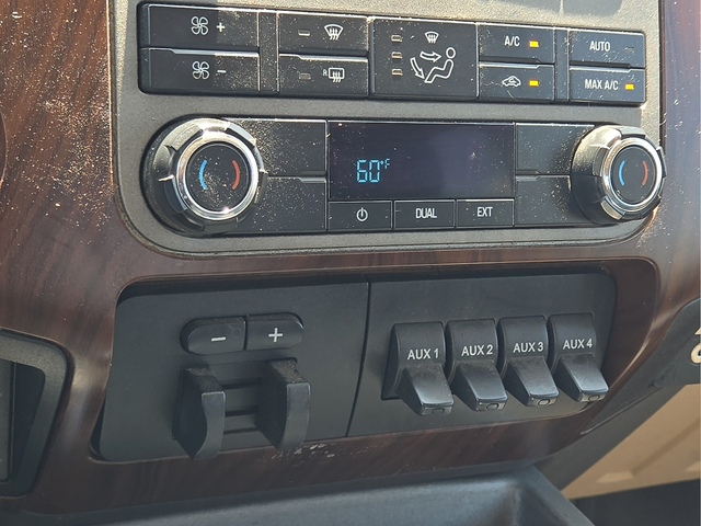 2012 Ford F-350SD Lariat