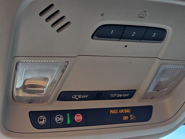 2021 Chevrolet Traverse RS