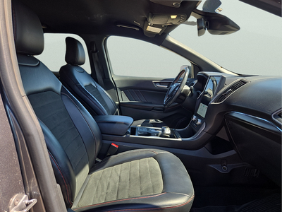 2022 Ford Edge ST Line