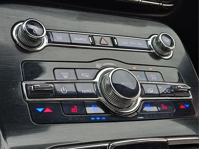 2021 Lincoln Nautilus Reserve