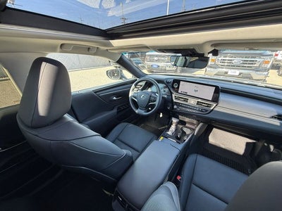2025 Lexus ES 350