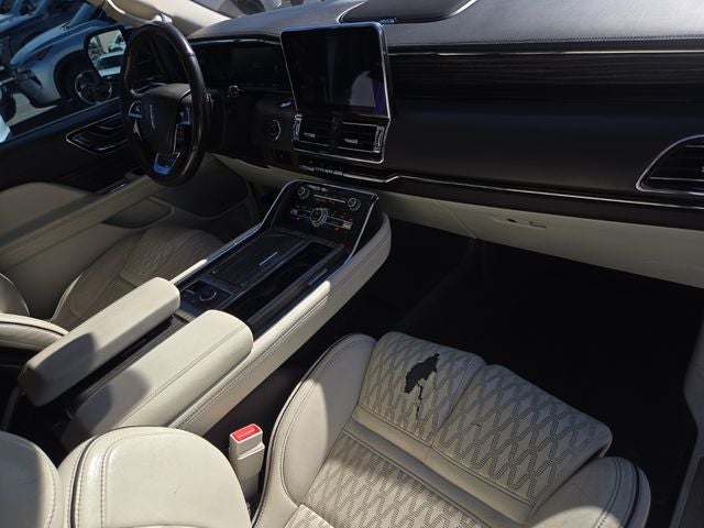 2019 Lincoln Navigator Black Label
