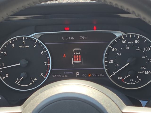 2024 Nissan Pathfinder SV