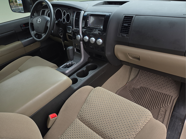 2010 Toyota Tundra Grade 4.6L V8