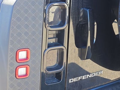 2022 Land Rover Defender 110 S
