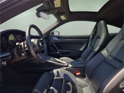 2020 Porsche 911 Carrera 4