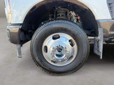 2025 Ford F-350SD King Ranch DRW SUPER CLEAN!!