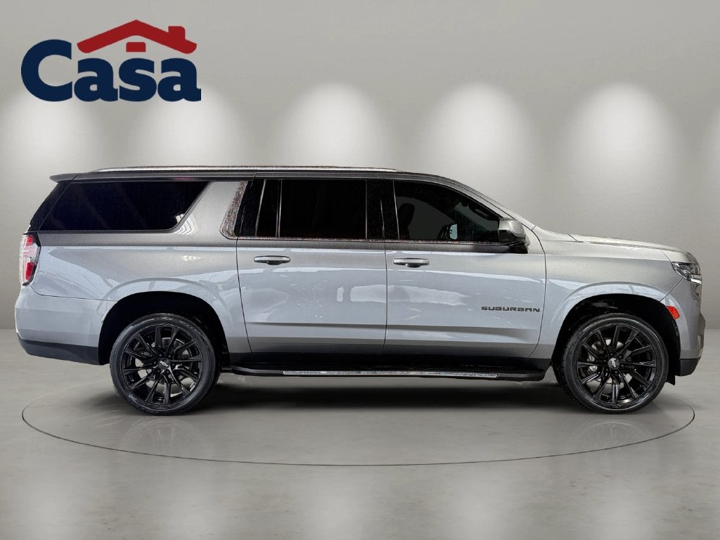 2022 Chevrolet Suburban LT