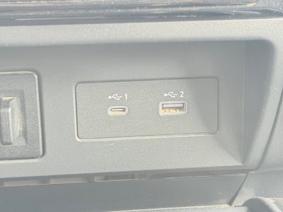 2023 Nissan Titan SV