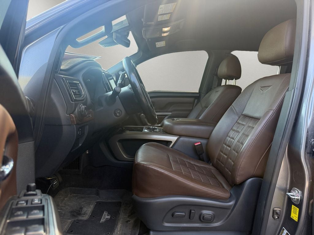 2023 Nissan Titan Platinum Reserve