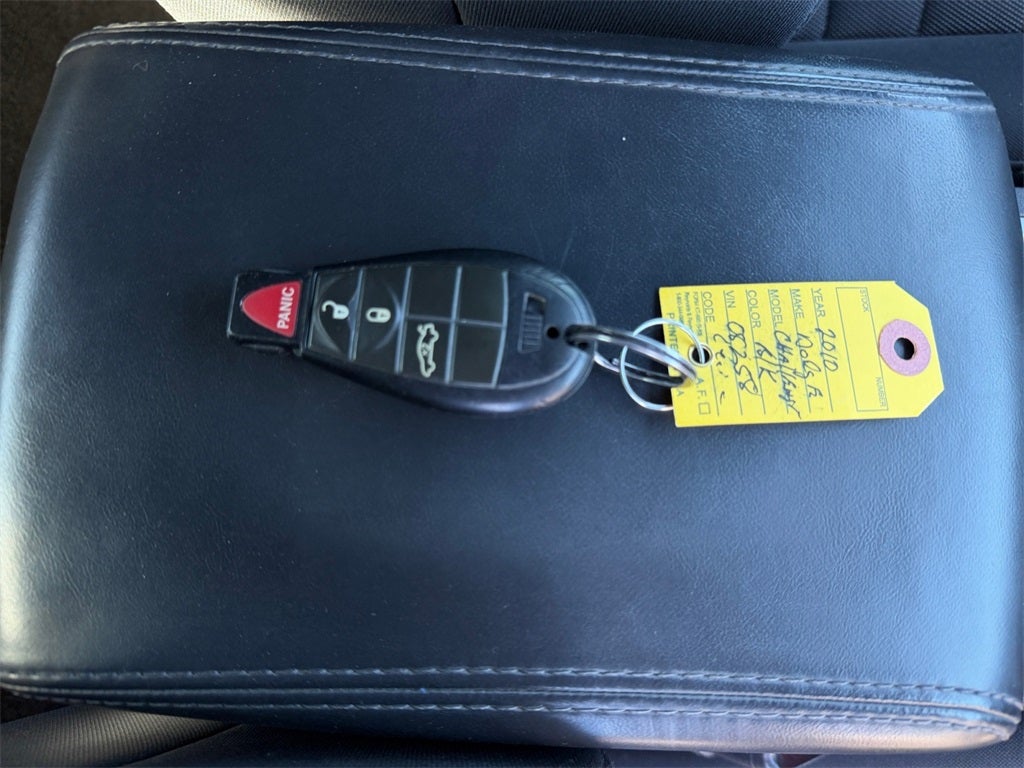 2010 Dodge Challenger SE