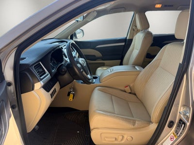 2015 Toyota Highlander LE Plus V6