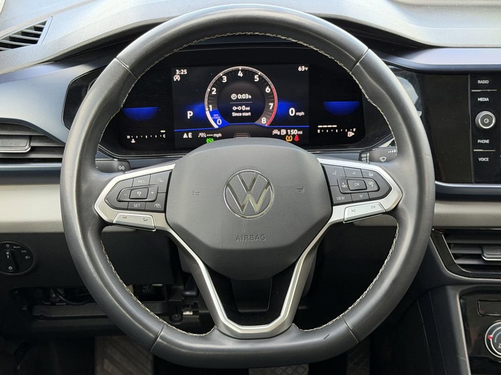2023 Volkswagen Taos SE