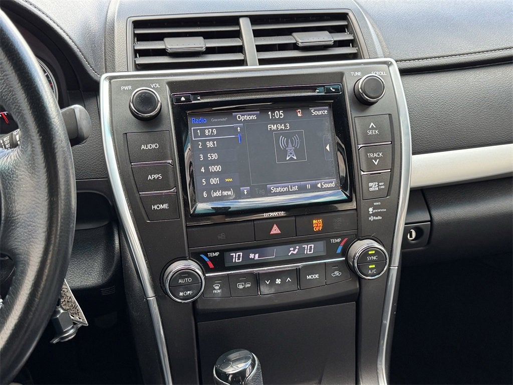 2016 Toyota Camry XLE