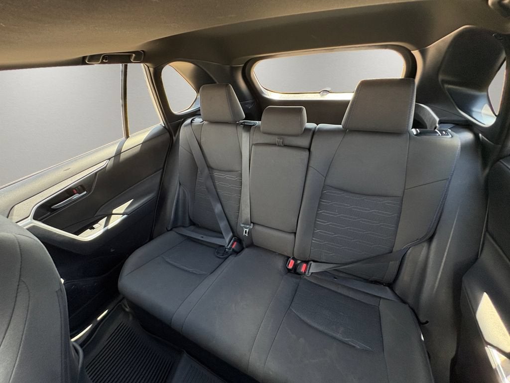 2025 Toyota RAV4 Hybrid SE