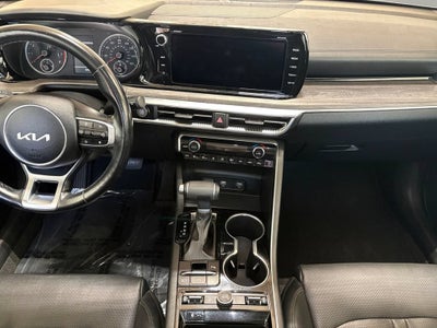 2022 Kia K5 EX