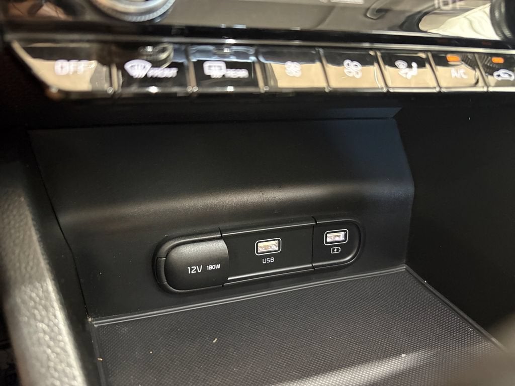 2022 Kia K5 EX