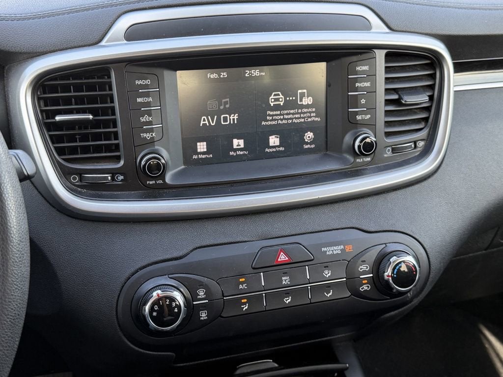 2020 Kia Sorento LX V6